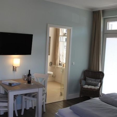 Fehmarn-Ostseeferien"Sundperle" 1401App 1 Appartement Fehmarnsund Buitenkant foto